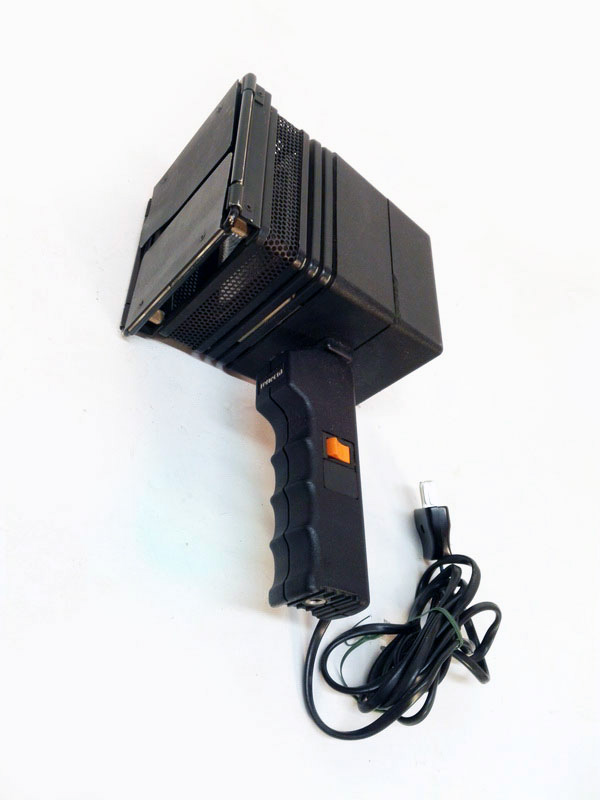 antorcha video reflecta plastico 220.1000w.func.25x15x11 1u